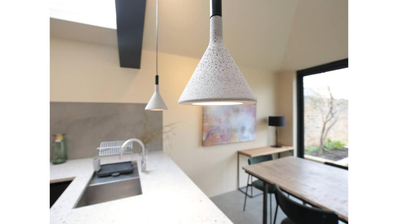 Pass The Keys Stunning, Brand New 3Br Home - Central Oxford Buitenkant foto