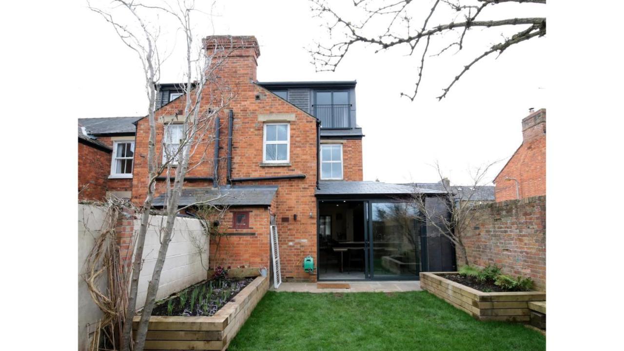 Pass The Keys Stunning, Brand New 3Br Home - Central Oxford Buitenkant foto